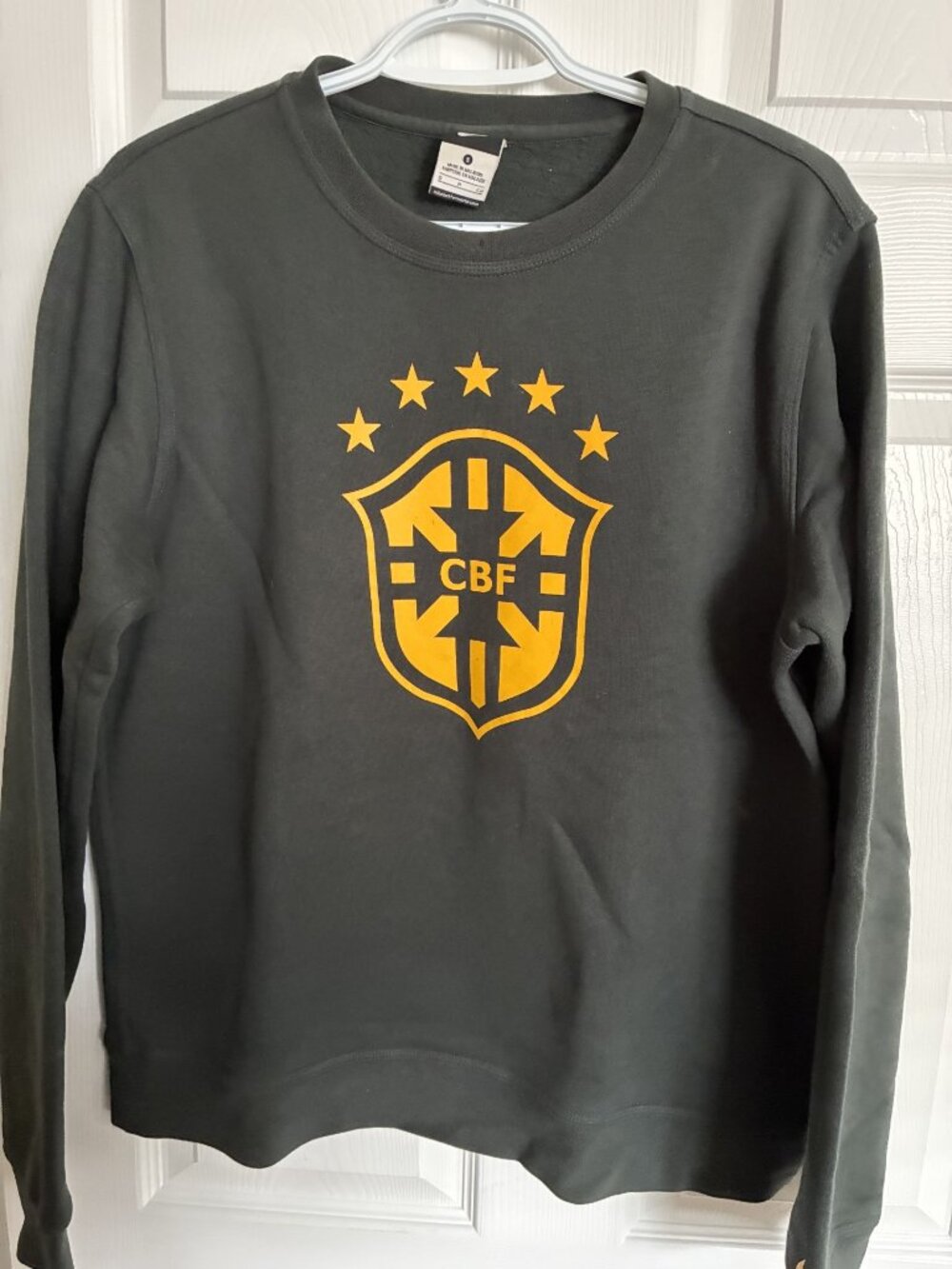 Nike Brazil CBF FIFA Soccer Team Graphic Fleece Crewneck Sweatshirt - Small